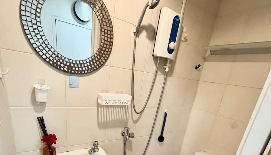 VVA EI's room