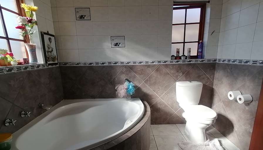 THANDI's room