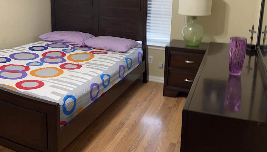 Mina's room