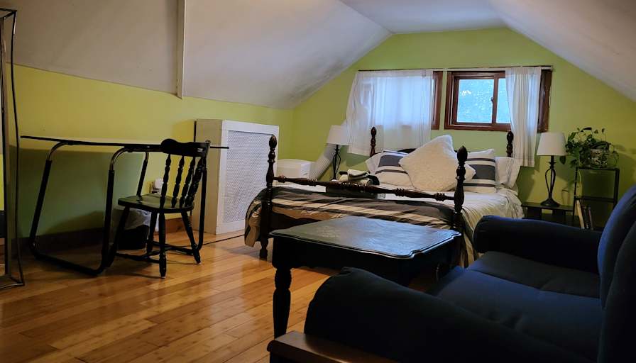 Johanna's room