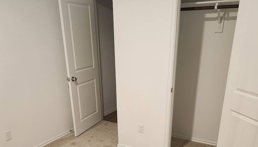 Keby Ochoa's room