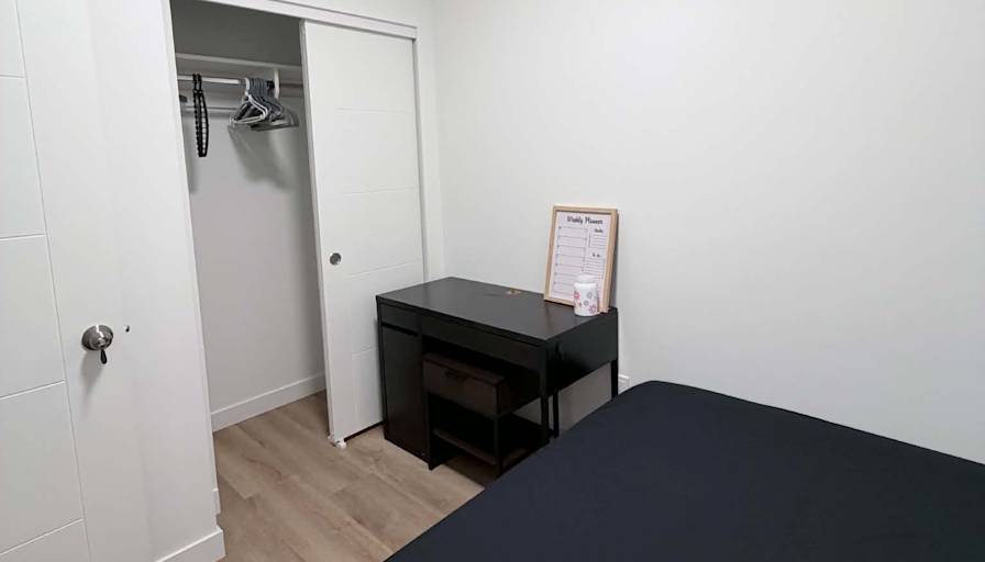 Daphne's room