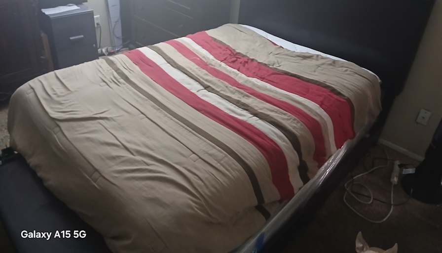 Jose Valdez's room