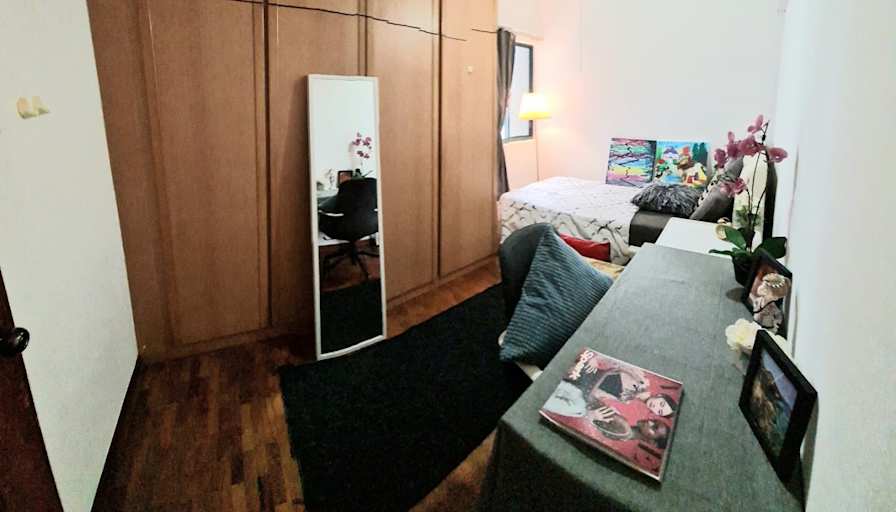 VVA EI's room