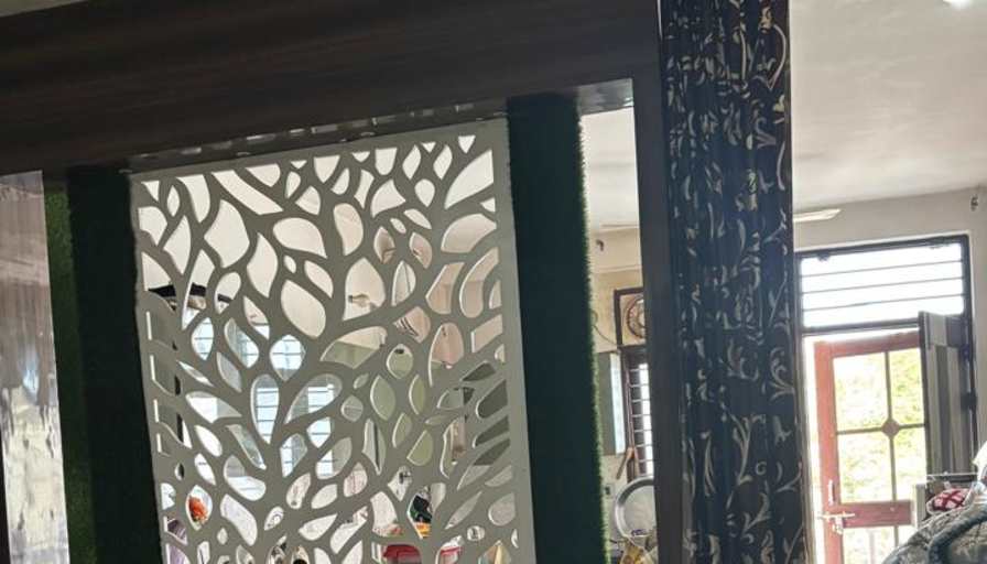 Aman Sharma's room