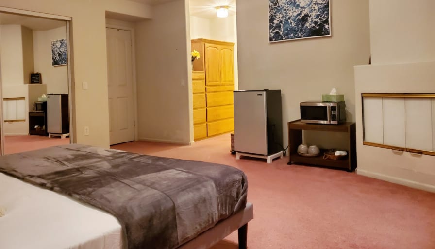 Natalie Tran's room