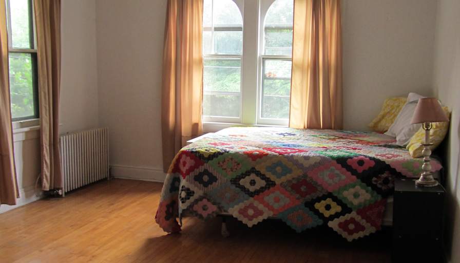 Anique's room