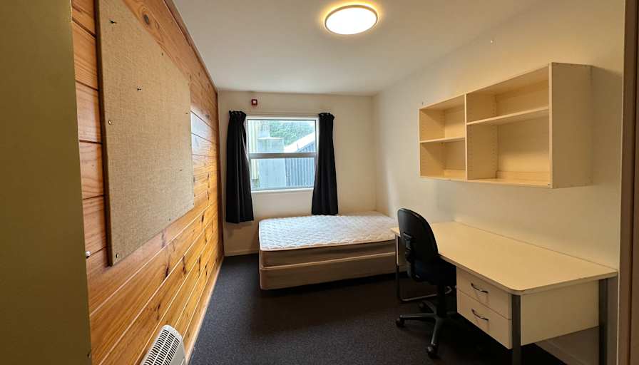 Baha's room