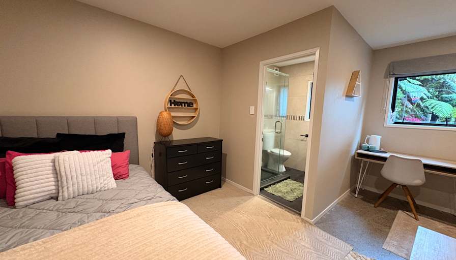 Kate's room