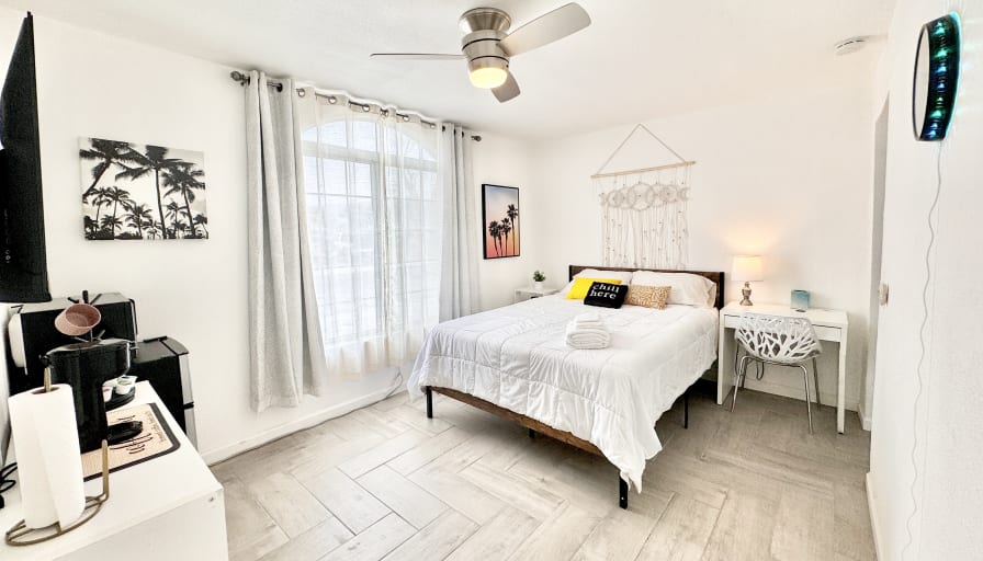 Jenni's room