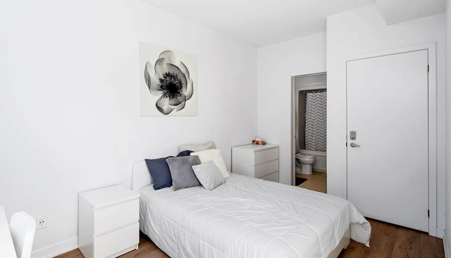 Carla Griffiths's room