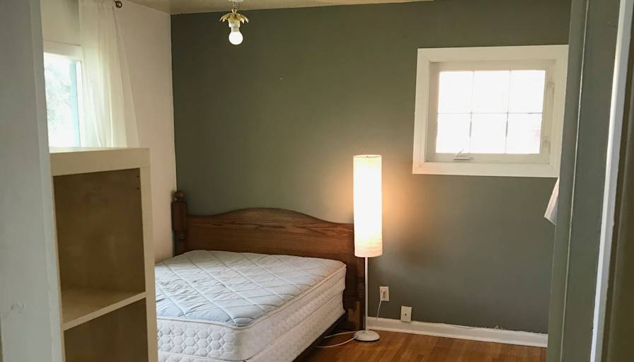 Samuel's room