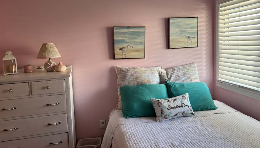 Carolyn's room