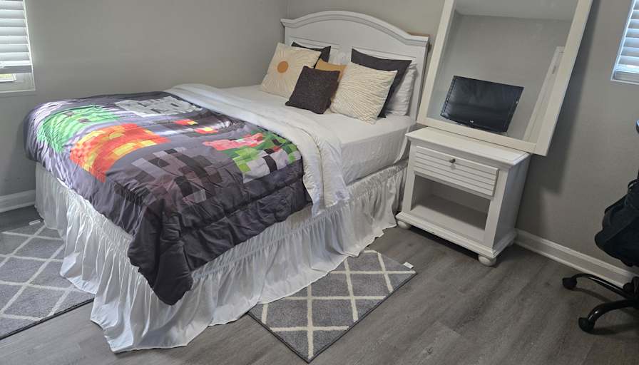 PadSplit's room