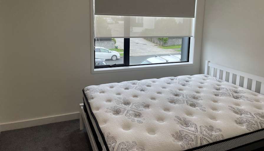 Ali's room