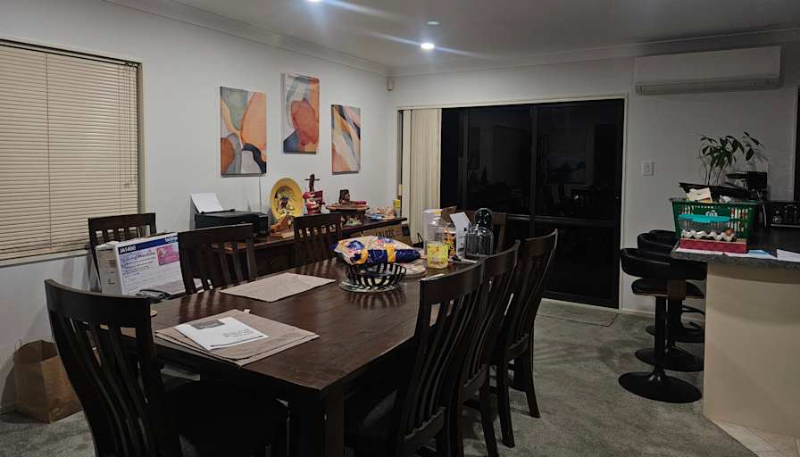 Antony Syms's room