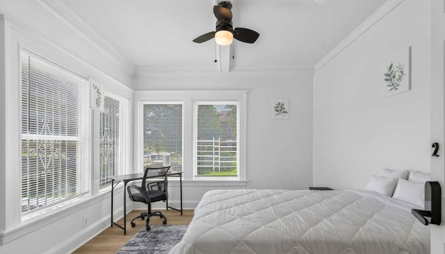 PadSplit's room