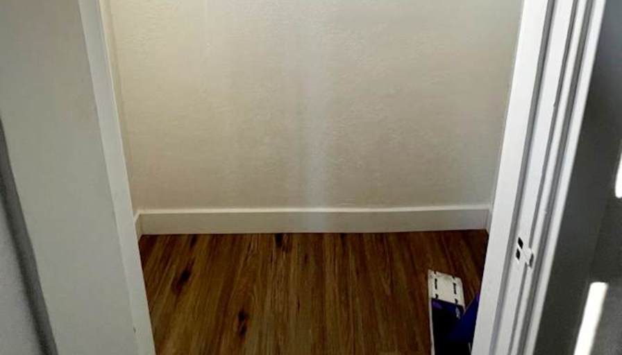 Julio's room