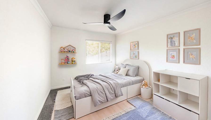 Sarah Lang's room