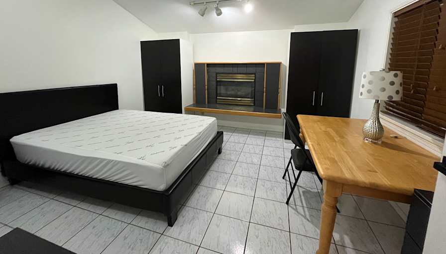 Jenny's room
