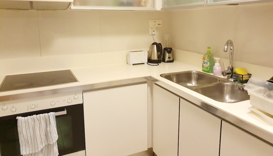 VVA EI's room