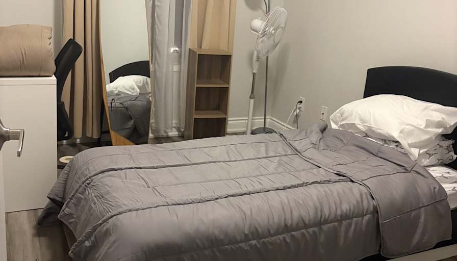Tony Rose's room