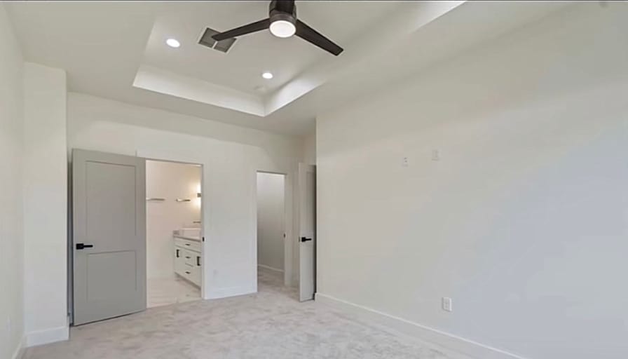RGV Capital's room