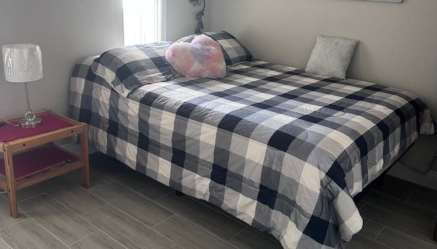 MONICA URIBE's room