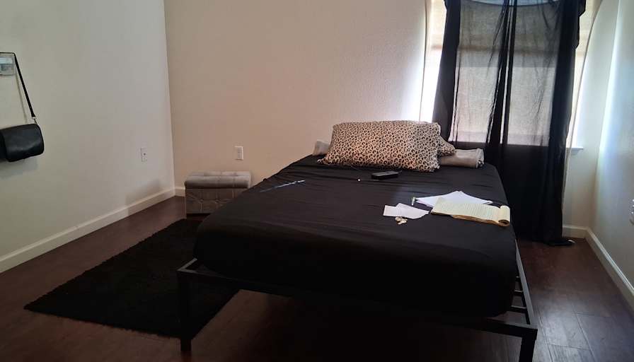 Nicole's room