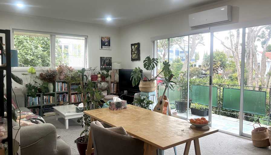 Amanda's room