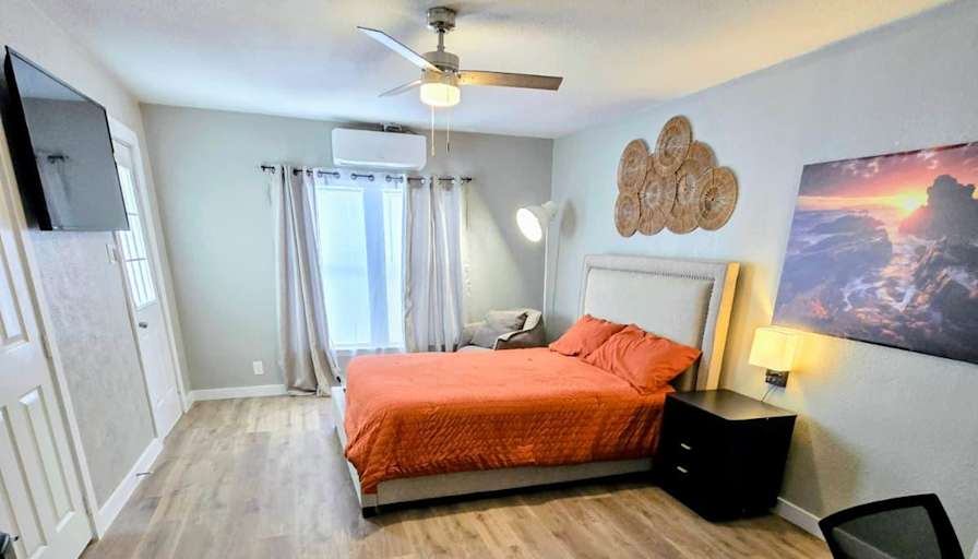 PadSplit's room