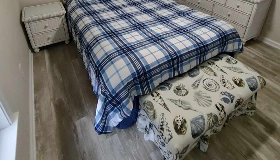 Kenneth's room