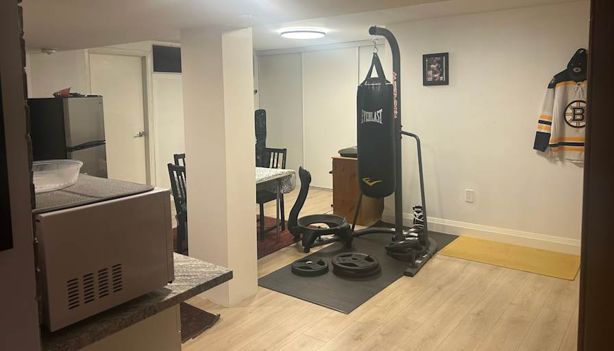 Uberra's room