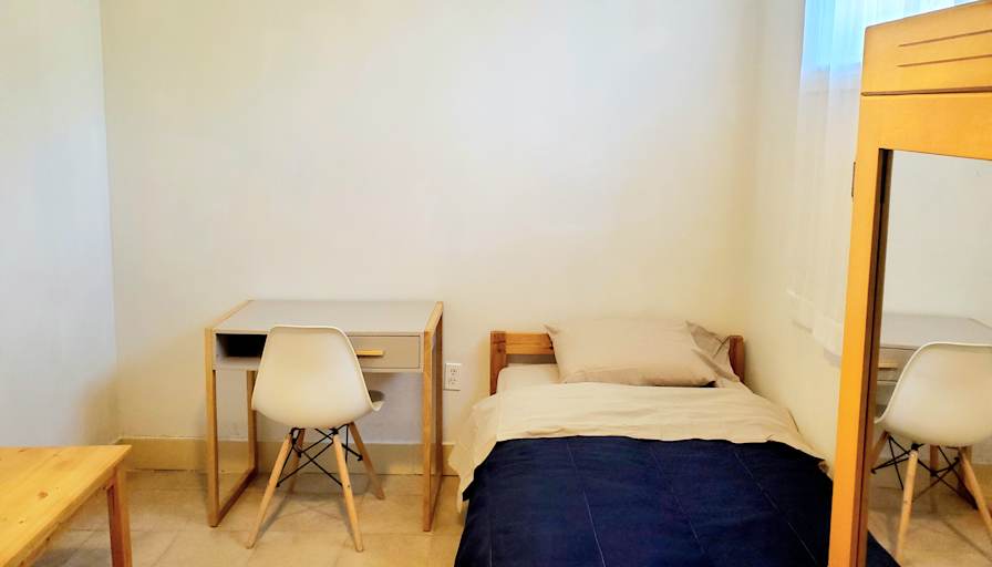 Danny's room