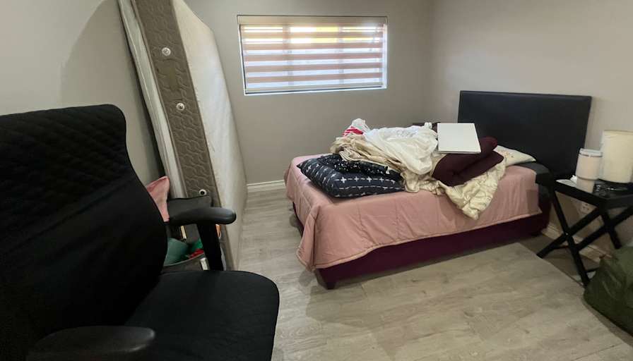Sinothando's room