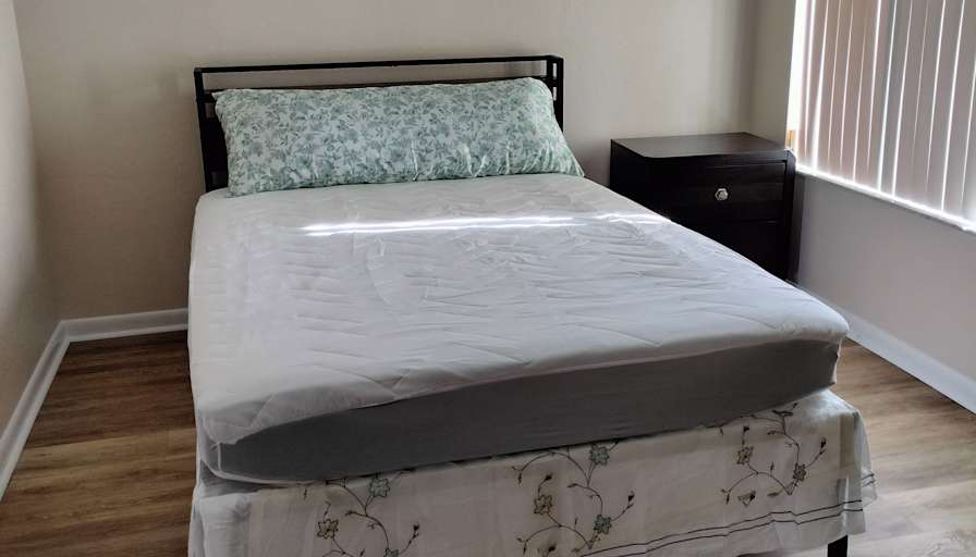 Donna's room