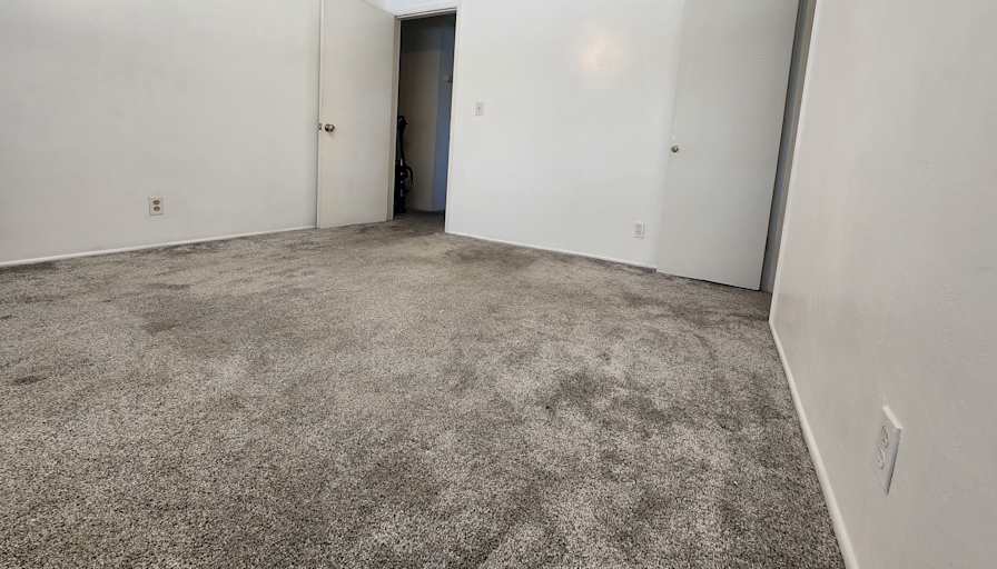 amber s burns's room