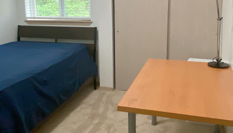 Cindy's room