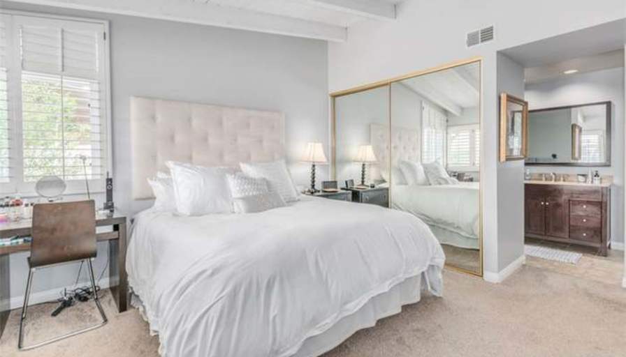 Nikki's room