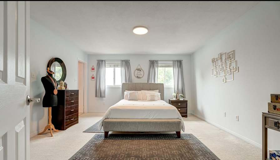 Mary Guntayon's room