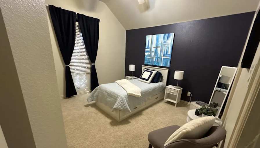 Eloise's room