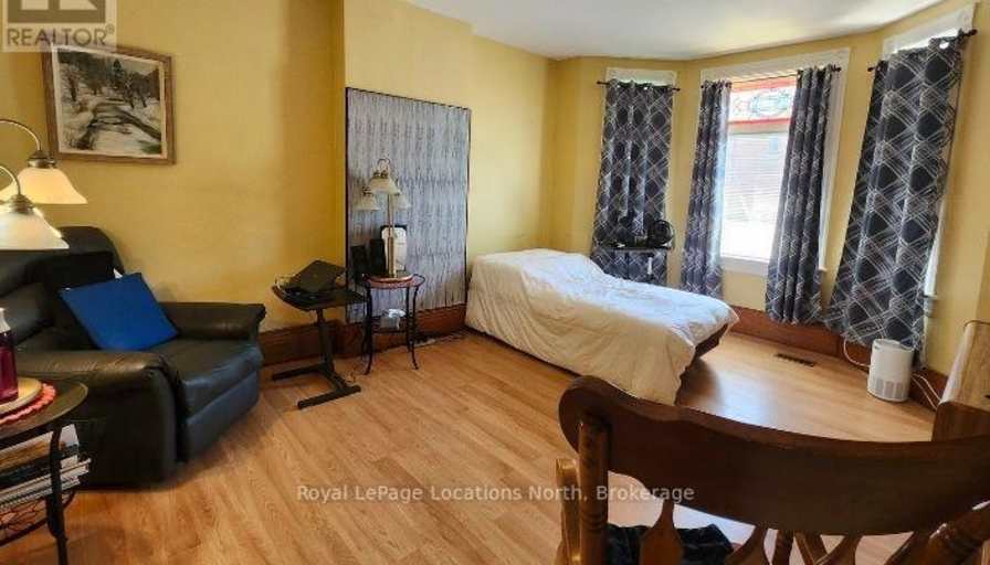 Steve's room