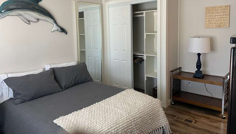 Lainya's room
