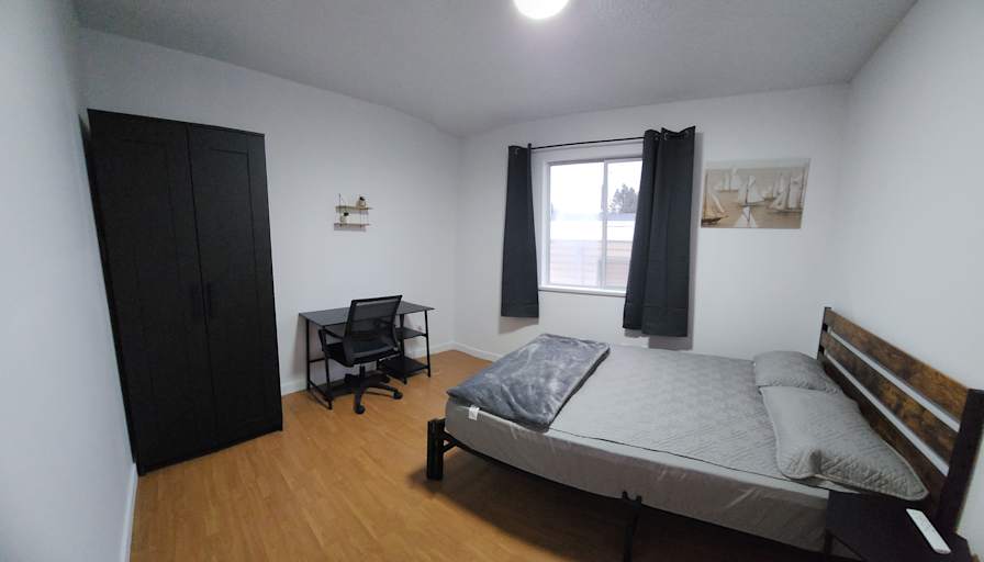 Teresa Tran's room