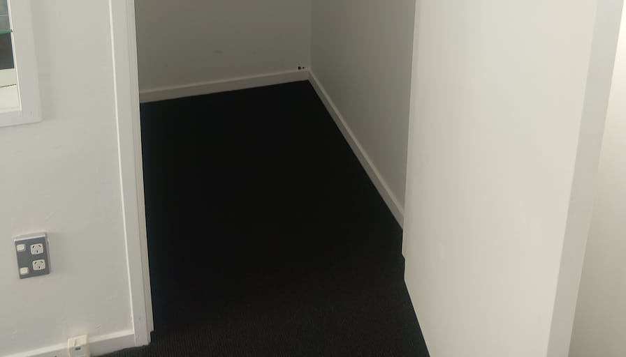 stefan davis's room