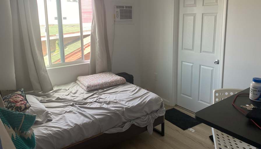 Abhinav's room