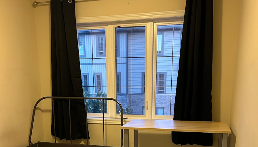 Uberra's room