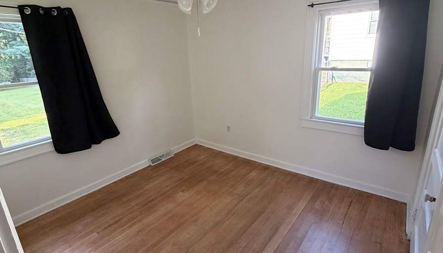 Andrew Serfilippo's room