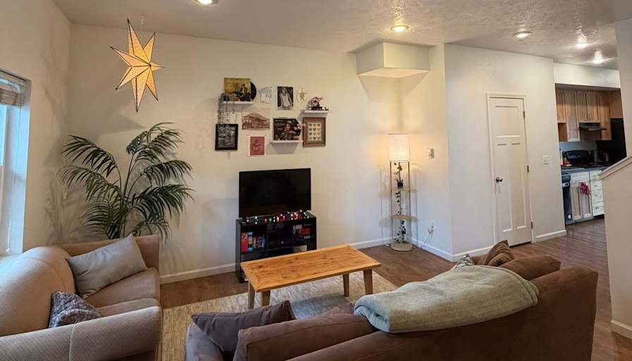Livia Mae's room
