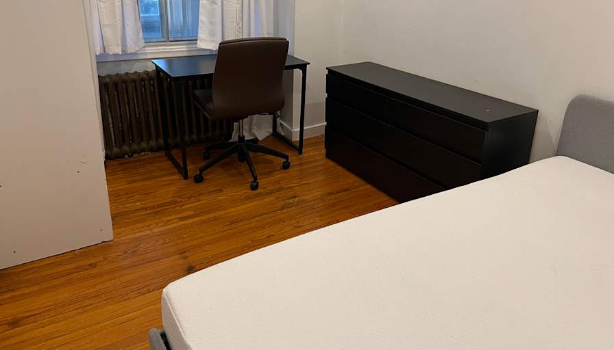 Rodney Property Manager's room